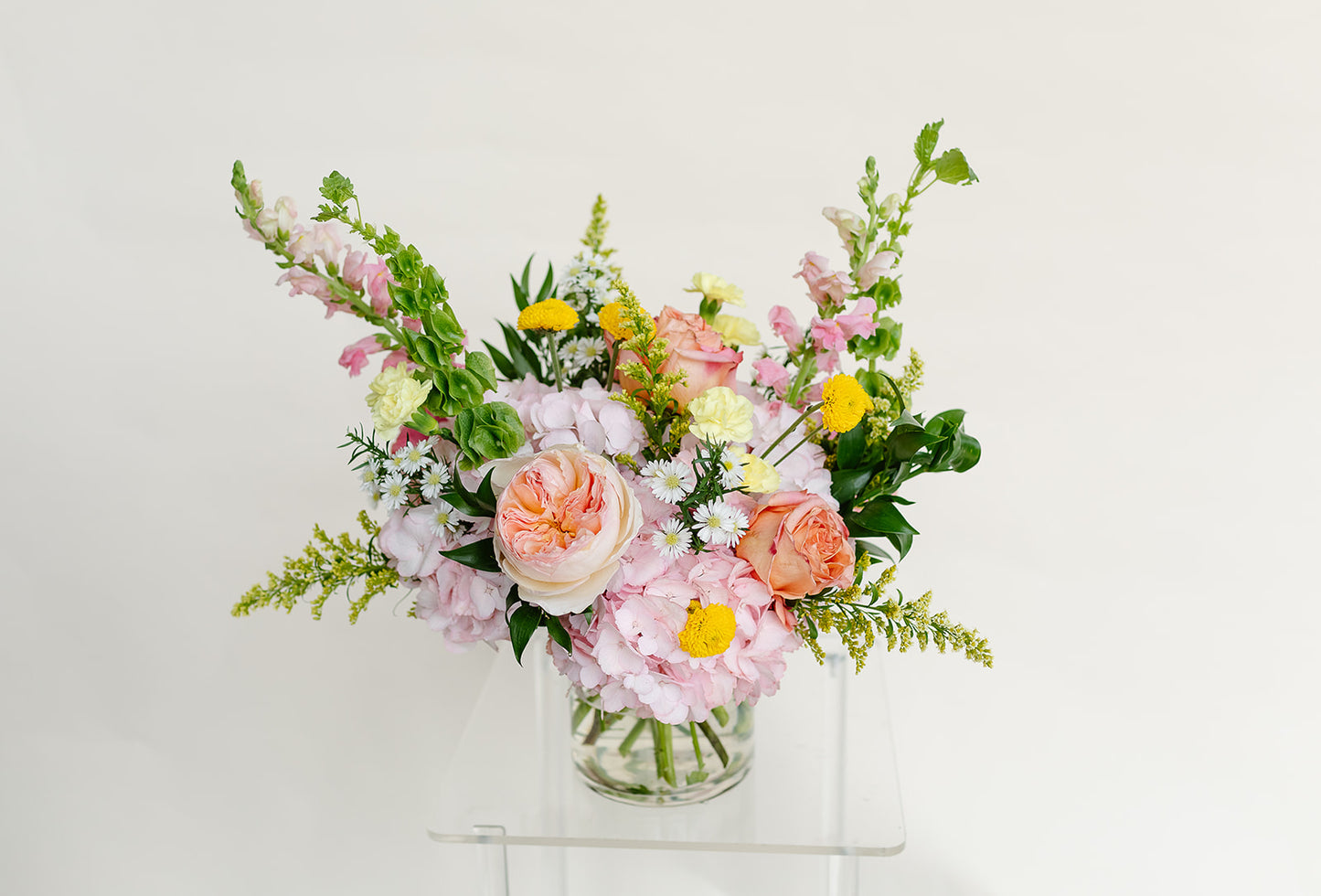 Golden Glow Centerpiece